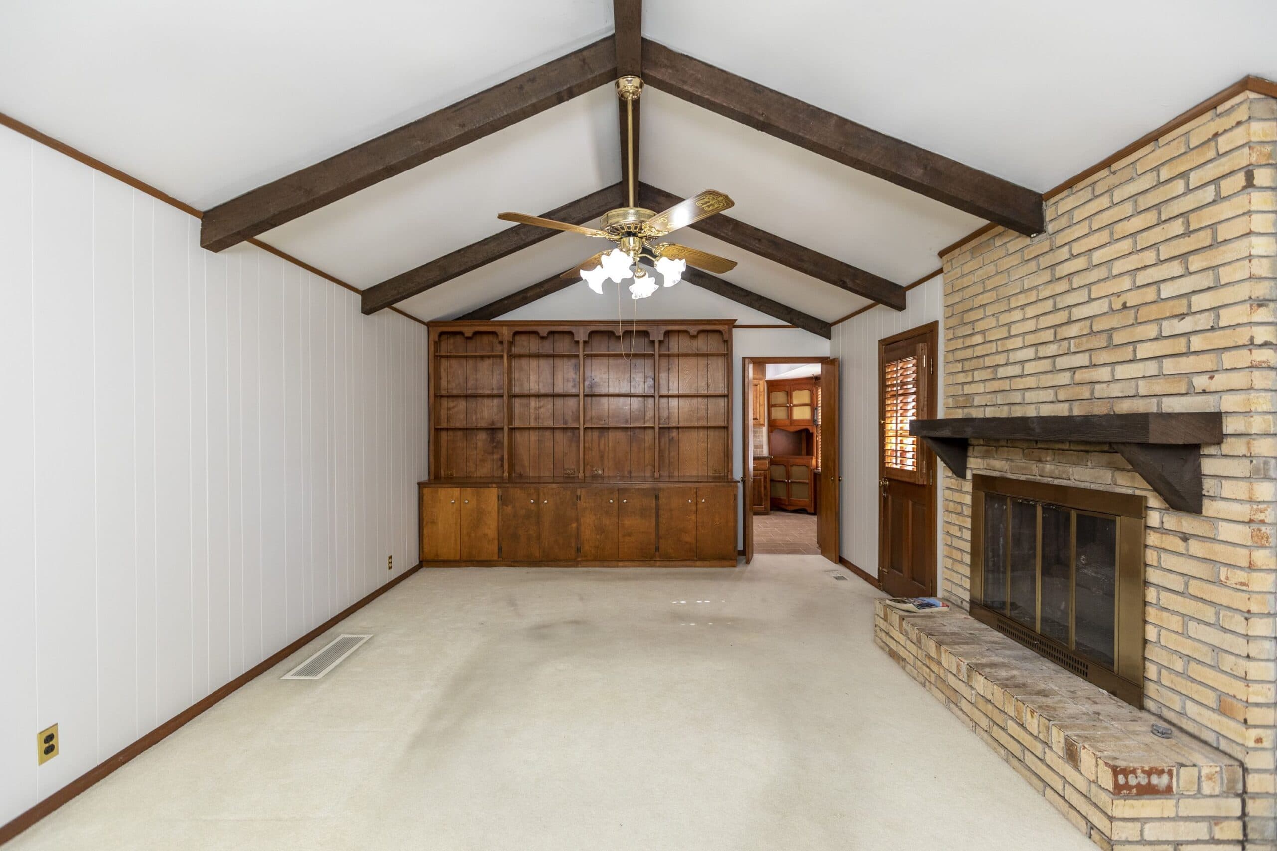 a view of a living room